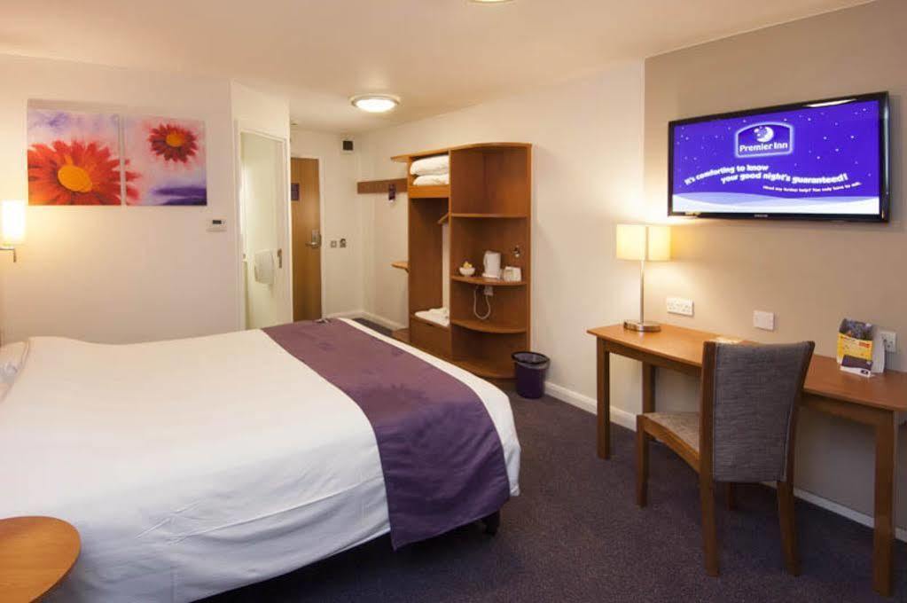 Premier Inn Greenock Luaran gambar