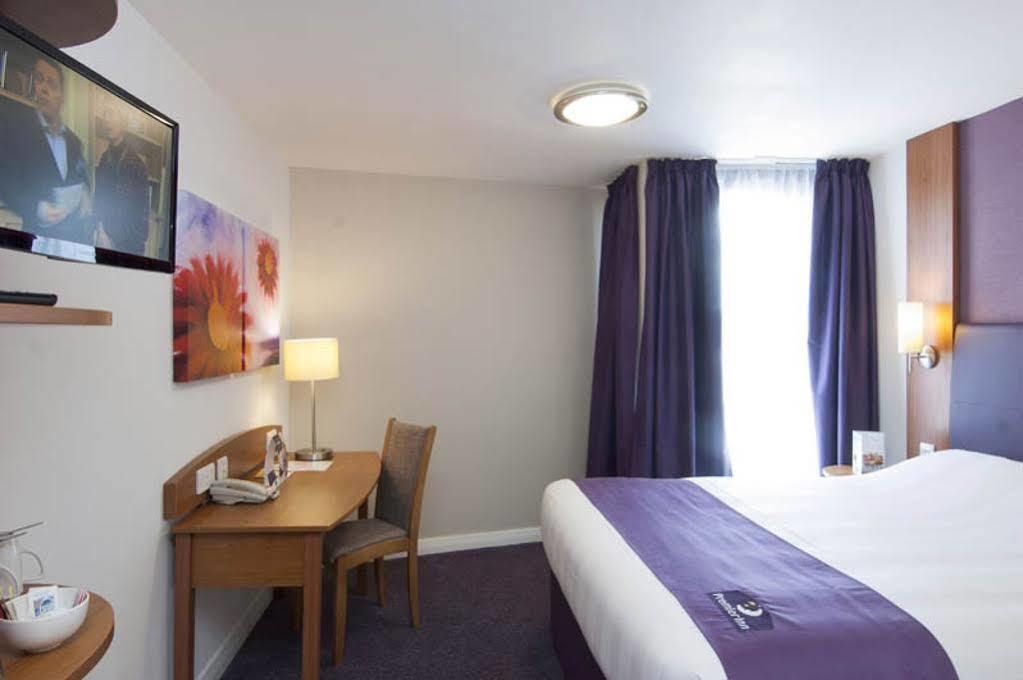 Premier Inn Greenock Luaran gambar